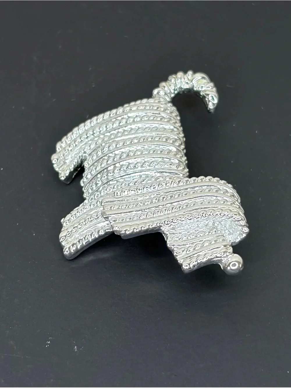 Sarah Coventry Vintage Textured Silver-Tone Dog Brooch Pin